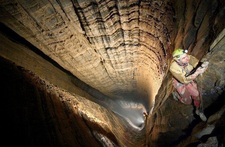 krubera-cave-31.jpg