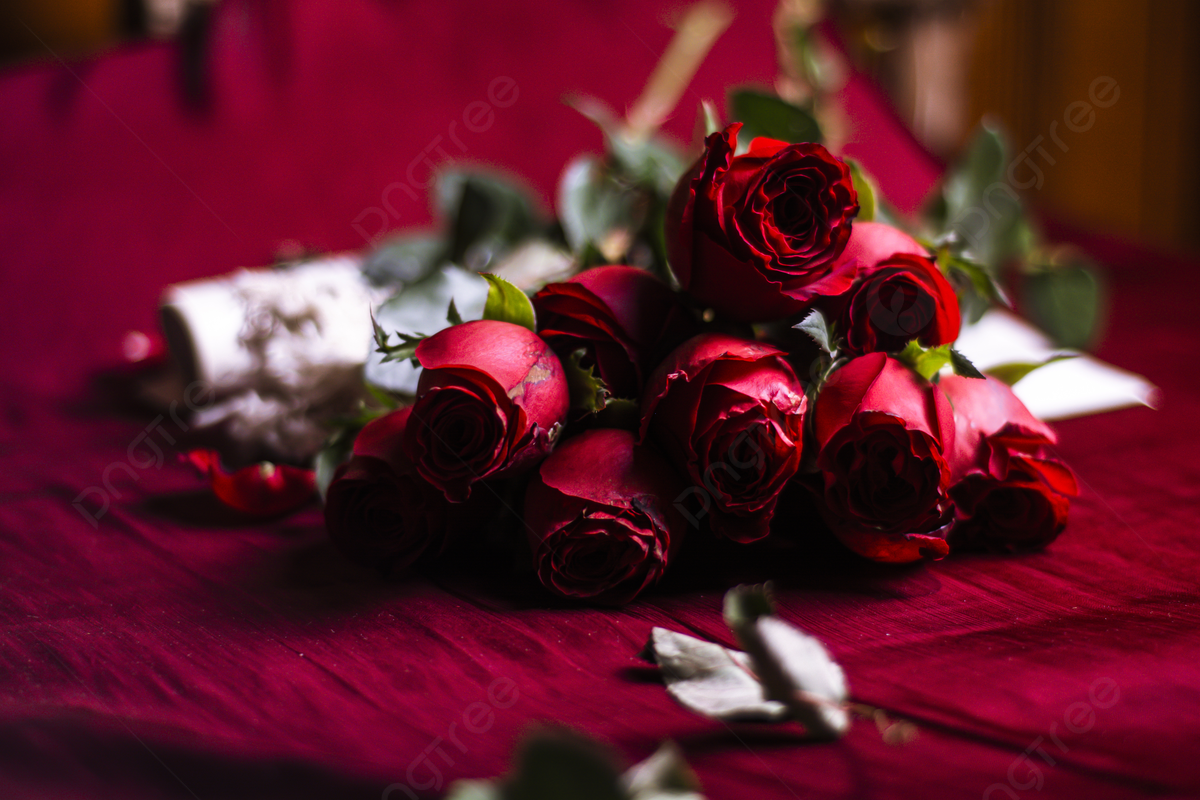 pngtree-romantic-red-roses-for-valentines-day-picture-image_1307014.jpg